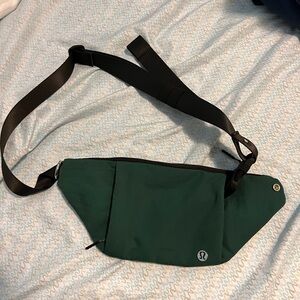 Lululemon 2.5l Belt Bag
